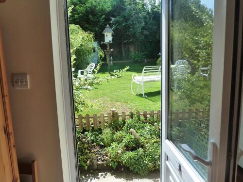 Hillside Self Catering - image 8