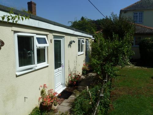 Hillside Self Catering - image 12