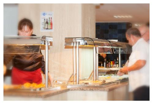 Hotel Ninays - image 10