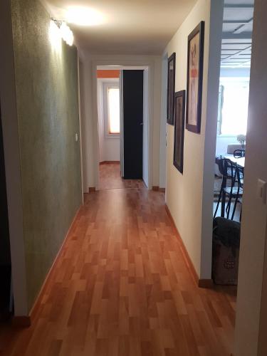 Instalaciones, Appartamento via Luina in Airolo