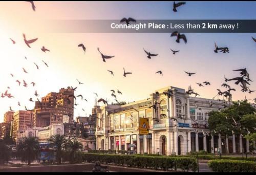 Silver Palace Hotel Located in Pahar Ganj, Silver Palace Tour And Travels DX is a perfect starting point from which to explore New Delhi and NCR. Both business travelers and tourists can enjoy the propertys facilities a