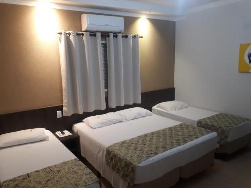 Deluxe Triple Room image 5
