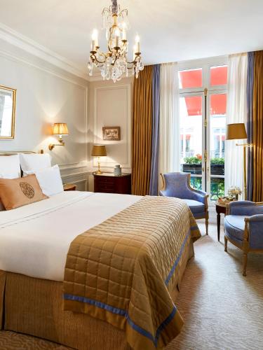 Hotel Plaza Athenee - Dorchester Collection