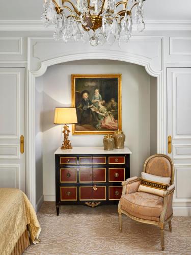 Hôtel Plaza Athénée - Dorchester Collection - image 11