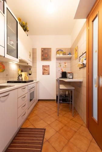 Apartment image 6