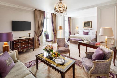 Hotel Plaza Athenee - Dorchester Collection