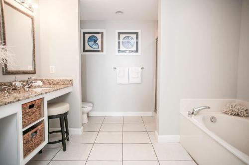 Splash Beach Resort by Panhandle Getaways - image 13