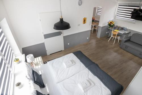 コーナー ホテル