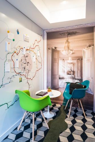 Лоби, ibis Styles Clamart Gare Grand Paris in Vanves