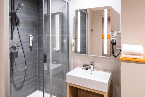 ibis Styles Clamart Gare Grand Paris