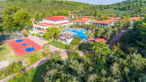 Poseidon Resort Hotel - image 13