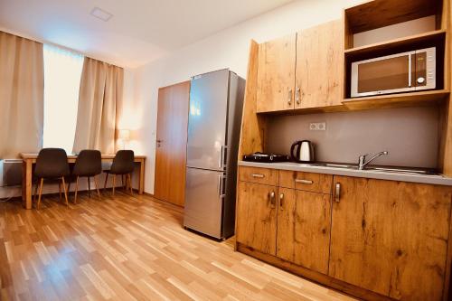 Jelica restaurant apartment
