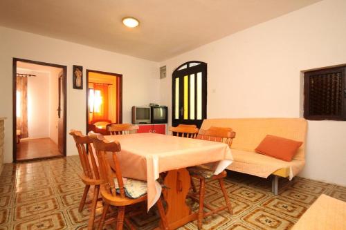 Apartments by the sea Zdrelac Pasman - 8405 - image 7