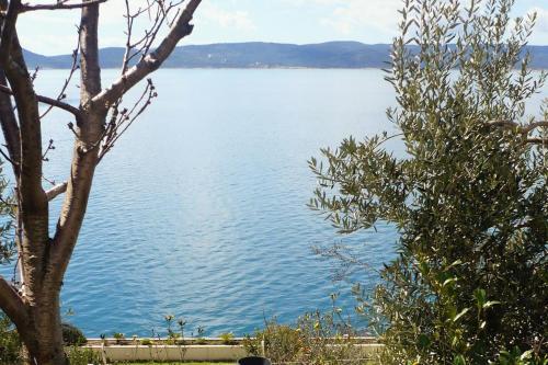 Apartments by the sea Pisak Omis - 652 - image 8