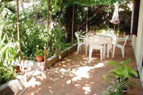 Apartments by the sea Barbat, Rab - 4977