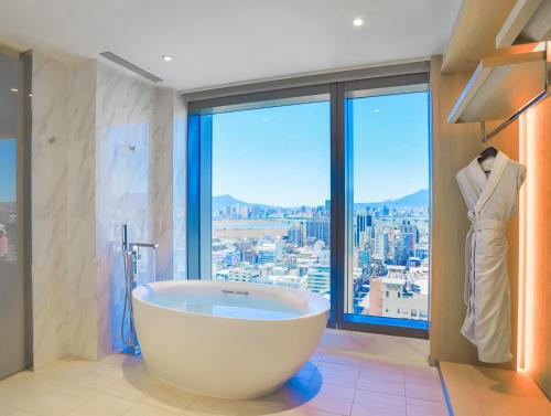 衛浴, 台北凱達大飯店 (Caesar Metro Taipei) in 台北市