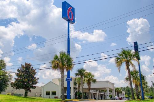 A szálláshely kívülről, Motel 6 Saraland, AL in Saraland (Alabama)