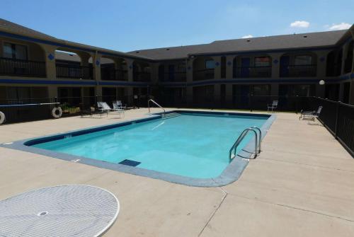 Days Inn by Wyndham Oklahoma City NW Expressway