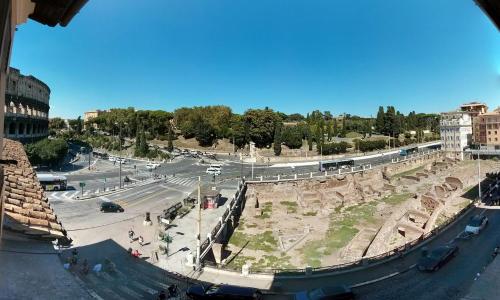 Colosseo Rooms Imperial Rome - image 11