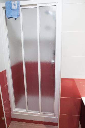 Single Room image 5