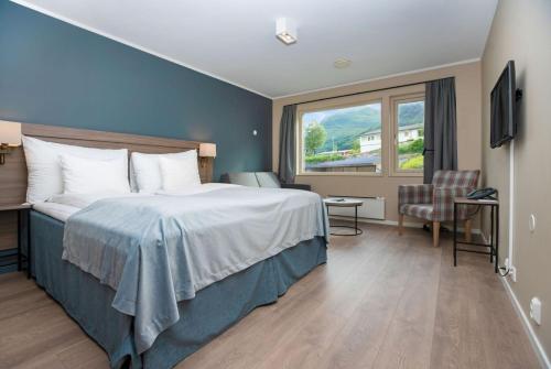 Thon Hotel Jølster - main image