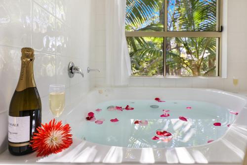 Caboolture Riverlakes Boutique Motel image 47