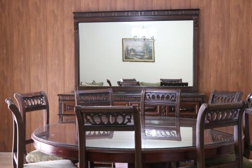 Cơ sở vật chất, Dynasty Suite in Ghobeiry