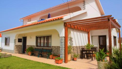 A szálláshely kívülről, Moradia O Pinhal, S. Lourenço - Ericeira (Moradia O Pinhal, S. Lourenco - Ericeira) in Encarnação