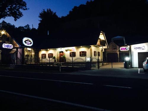 Motel