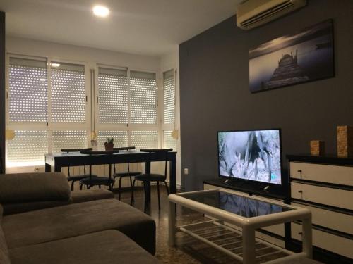  Amplio y Comodo Apartamento con parking, Unterkunft in Valencia