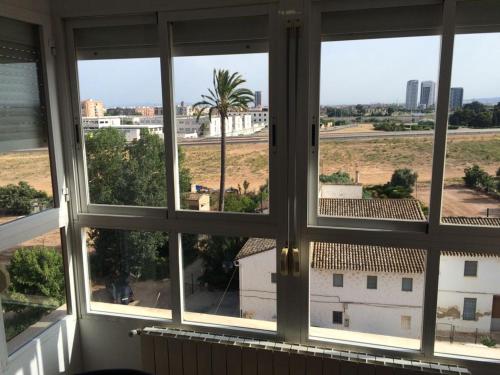  Amplio y Comodo Apartamento con parking in Valencia