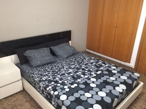 Amplio y Comodo Apartamento con parking