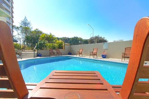 Capricorn One Beachside Holiday Apartments - Official