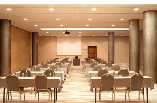 Hotel Atrium - image 27