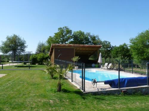 Úszómedence, Logis de La Benetiere in Treize-Vents