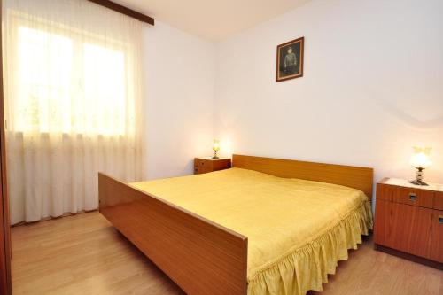 Apartments by the sea Arbanija Ciovo - 1085 - image 6