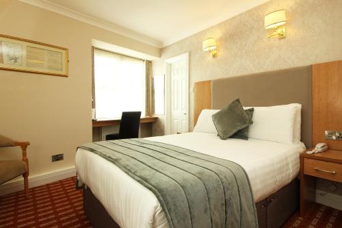 Single Room image 7