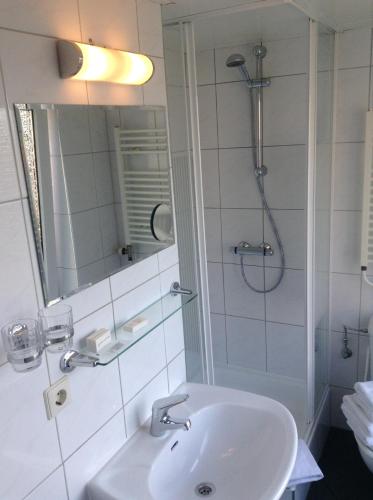 Hotel Pension Oranje - image 12