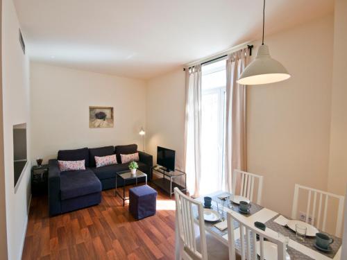 Apartamentos Murallas de Sevilla - image 10