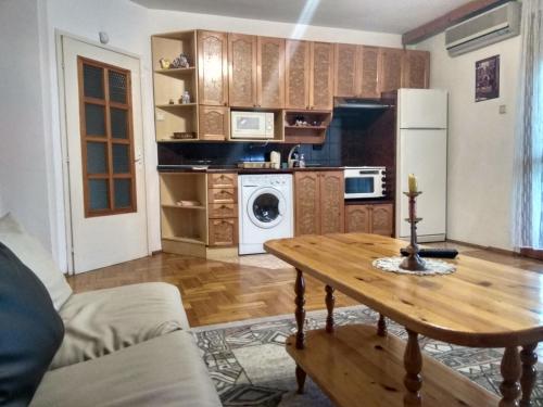 Martin`s apartments - image 6