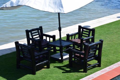 Balcony/terrace, The beachhouse in Dalaguete