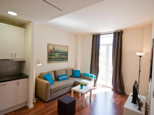 Apartamentos Murallas de Sevilla - image 4