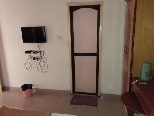 Al Salama Guest House-only for Indians