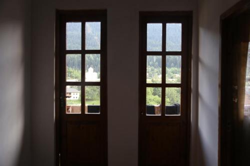 N&N Guest House in Mestia