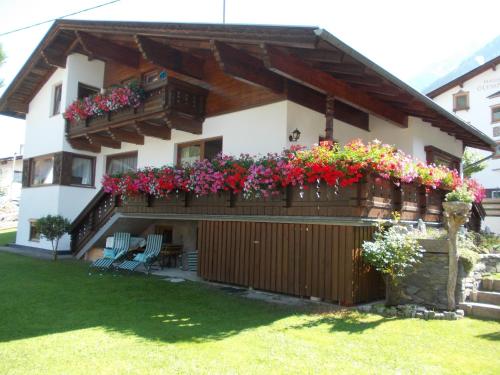 Haus Gerlinde Danler - Apartment - Neustift im Stubaital