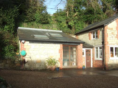 Hotellet från utsidan, Sea-view Apts Ferry Savings in Västra Ventnor