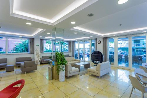 Hotel Monica - image 12