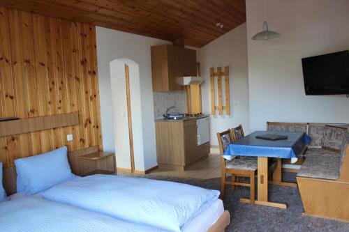 Hotel Alpha - image 11