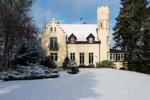 SCHLOSS SUGGENSTEIN - Accommodation - Sigmaringen