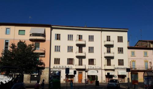 Hotel Albergo Italia - Tap to explore photos